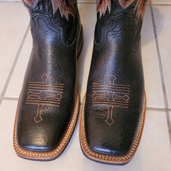 Ariat Boots - 10d - Picture 2 of 8